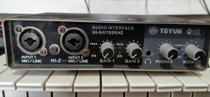 TEYUN Q 22 INTEFACE DE ÁUDIO