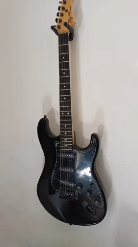 Guitarra Tagima Strato + Amplificador
