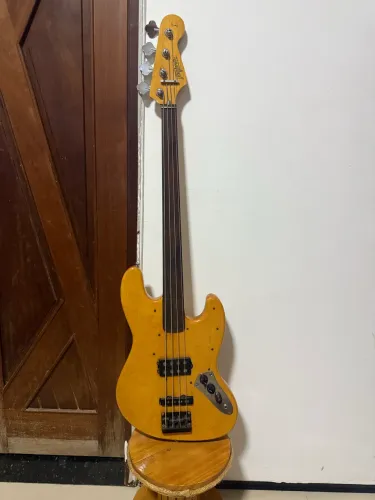 Baixo Tagima Signature Fretless R$2000