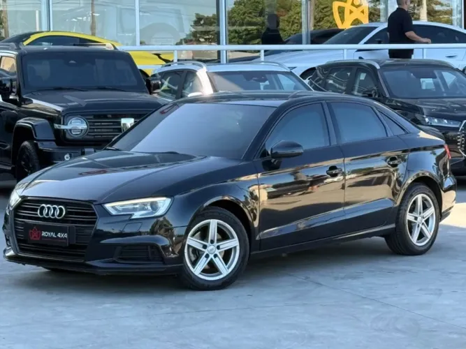 Audi A3 Sedan 1.4 TFSI Flex Tiptronic 4P 2018