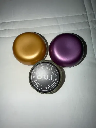 3 Hidratantes Perfumados, Lily Cashmere, Love Lily e OUI Madeleine. 