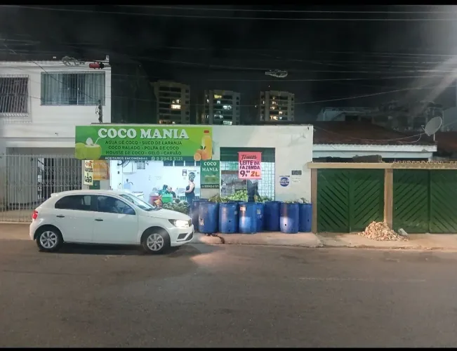 Precisa-se de cortador de coco com experiência 
