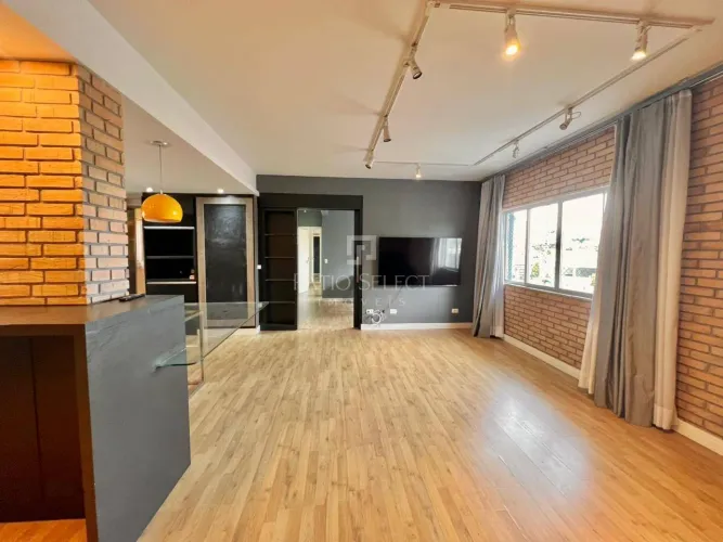 Apartamento com 110 m², 2 quartos sendo 1 suíte no bairro Novo Mundo.