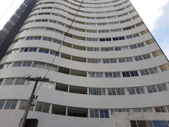 Flat com 1 dormitório à venda, 40 m² por R$ 360.000,00 - Miramar - João Pessoa/PB