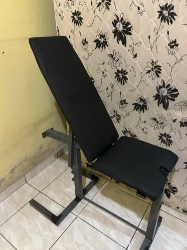 Banco regulável