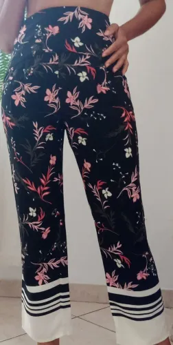 Calça pantacourt jardim místico, Maria Filó nova ,TM P.