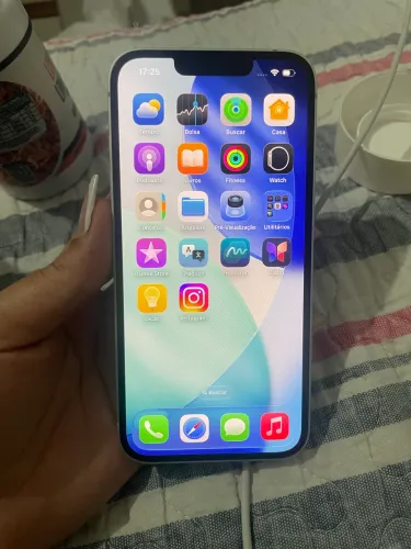 iPhone 16e