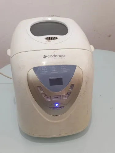 Vendo máquina de fazer pão ?