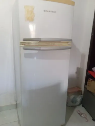 GELADEIRA PRA QUEM MEXE COM CONSERTO