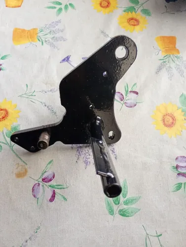 Estribo direito fazer 150