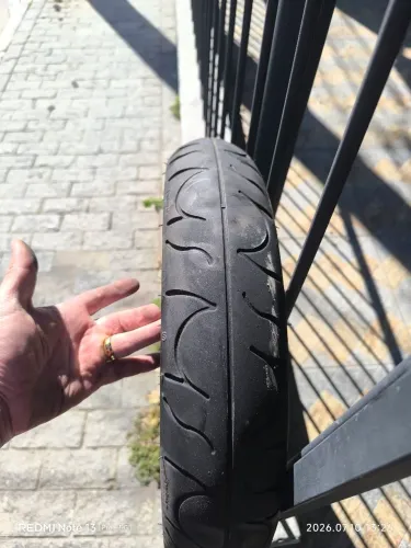 Pneu magion 110/70/17 meia vida