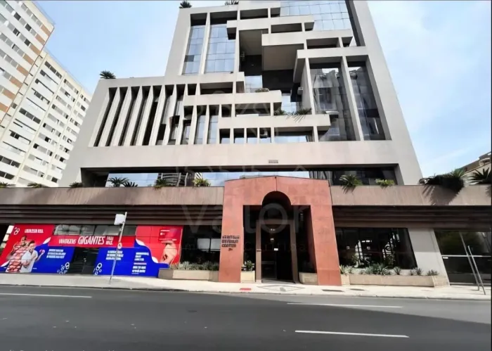 Sala Comercial 28 m² + garagem no Curitiba Business Center