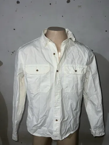Bazar camisa jeans bege usada uma vez