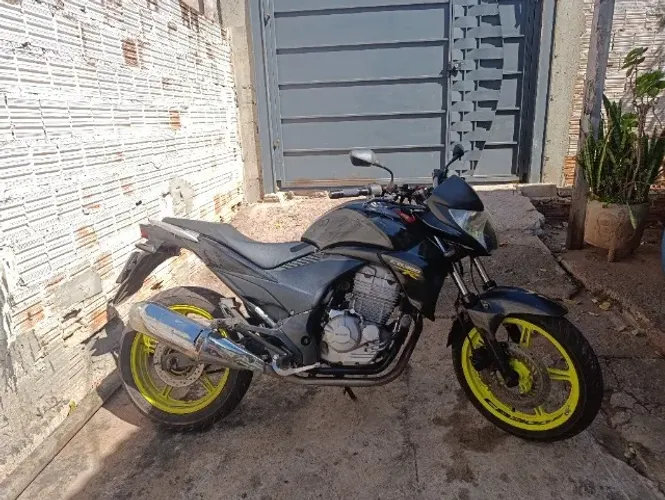 Cb300