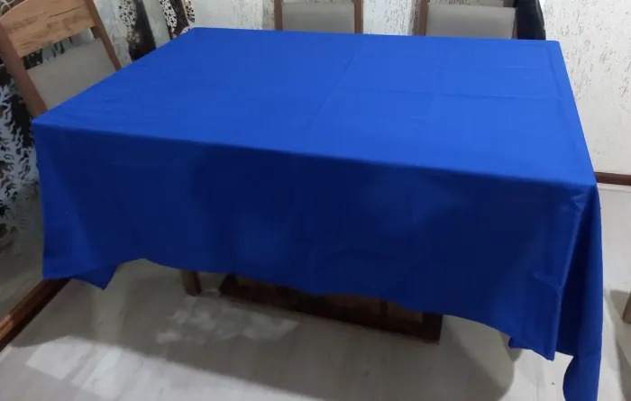 Toalha de mesa 2.30 X 1.50 em tecido oxford