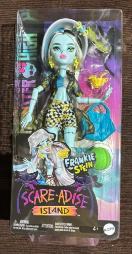 Boneca Monster high Frankie scare adise island - Lacrada