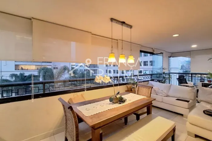 Apartamento à venda na Barra Funda - 167m² - 3 dormitórios (1 Suíte) - 2 vagas - Depósito