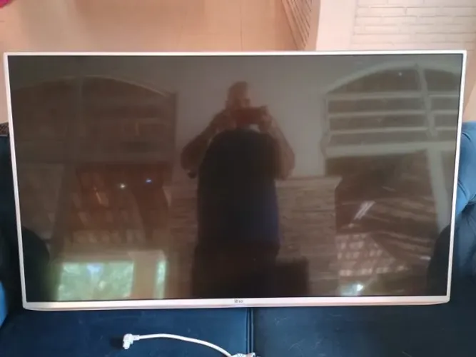 TV LG 49 polegadas