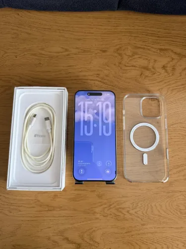 iPhone 16 Pro Max - Titânio - 92% Bateria