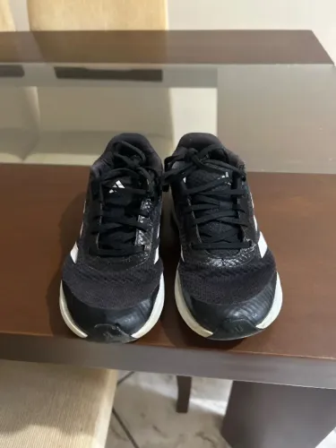 Tênis adidas menino 31