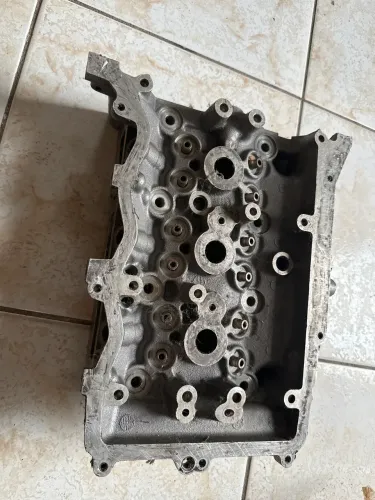 Cabeçote Sandero 1.0 três cilindros original Renault