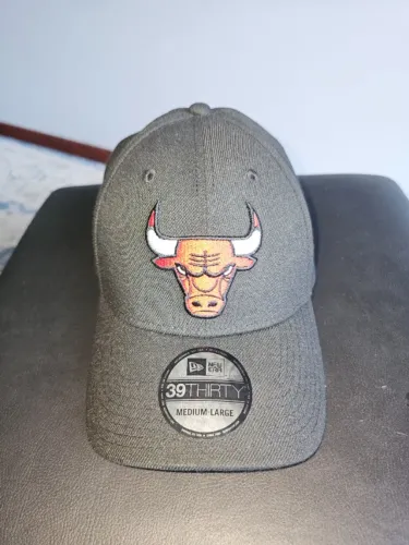 Boné New Era Aba Curva 3930 Chicago Bulls Preto Unissex M/g