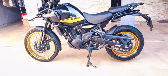 Vendo Himalayan 450 cor preto