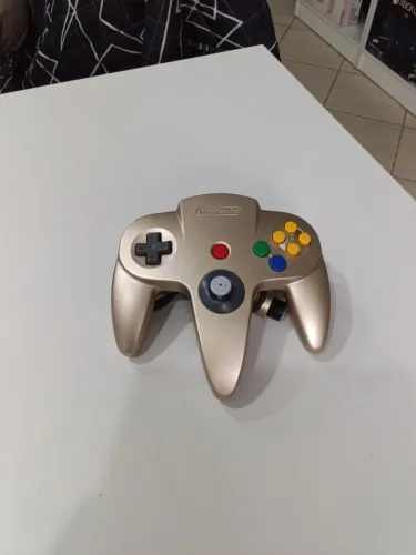 Vendo Controle Dourado Para Nintendo 64 Semi novo