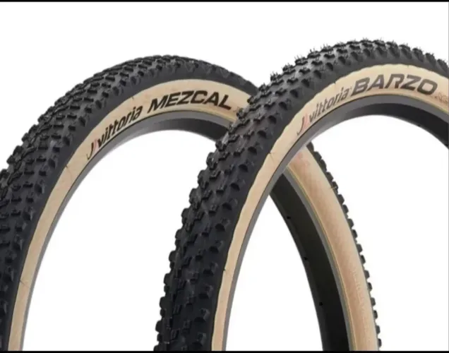 Pneus Vittoria Mezcal e Barzo 29x2.35 XC Race