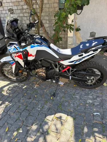Moto África super nova linda a melhor 