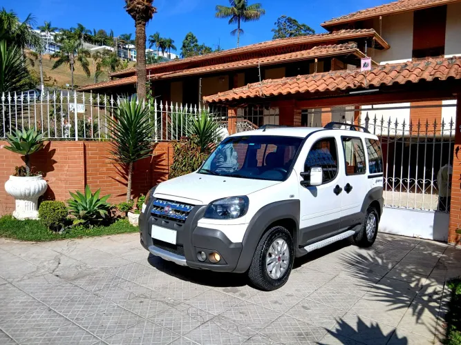 Fiat Doblo Adv/adv Tryon/locker 1.8 Flex 2014