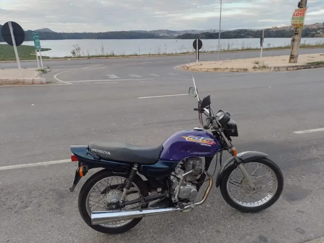 Vendo moto CG 1998