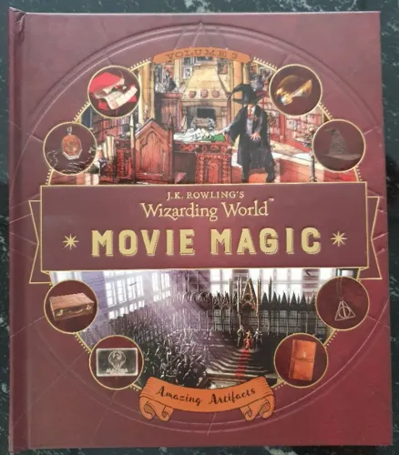 Livro em Inglês Movie Magic Novo