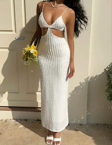 Vendo vestido branco novo