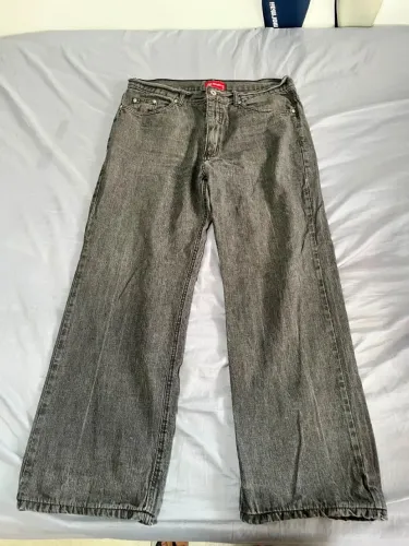 Calça Jeans Jinglers cinza/preta - tamanho 46 - modelagem larga
