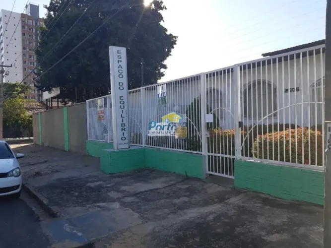 Casa Comercial 10 quartos para Locação São Cristóvão, Teresina