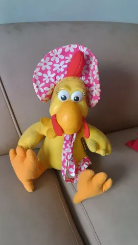 Galinha Lola Cocoricó 