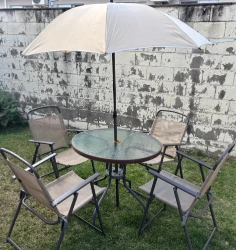 Mesa Vidro Jardim-Piscina Ombrelone e 4 Cadeiras