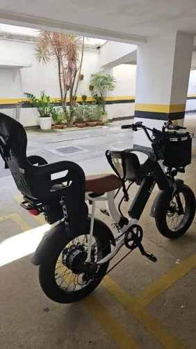 Bicicleta elétrica Lev Cruiser