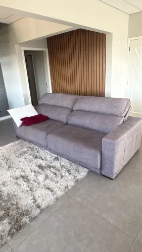 Sofá Premium - 4 Lugares Retrátil e Reclinável Cinza Excelente Estado