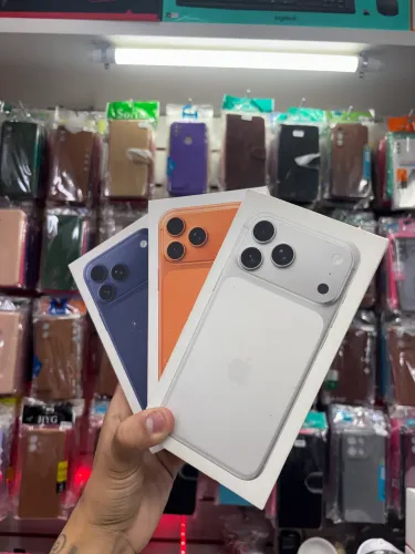 IPHONE 17 PRO MAX LACRADO