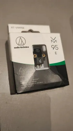 Conjunto cápsula e agulha audiotechnica VM95E nova