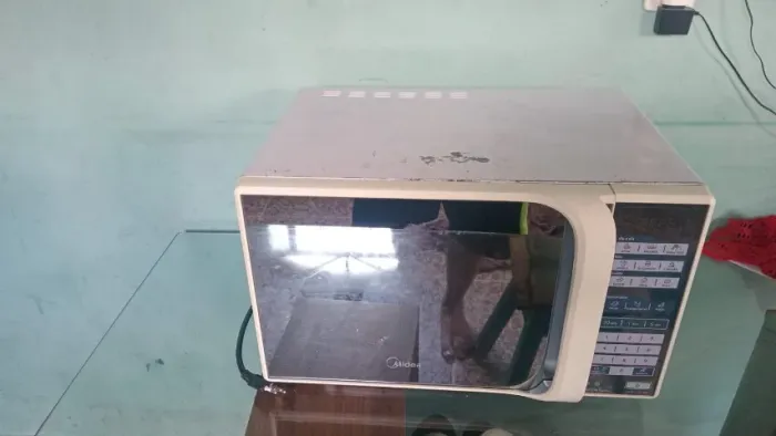Micro-ondas 30L