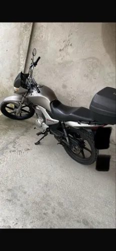 Vendo ou troco por carro