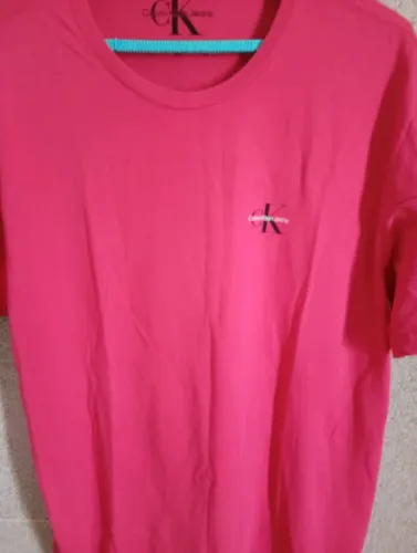 Camiseta CALVIN KLEIN.   G