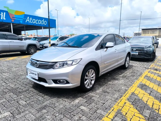 Honda Civic Sedan LXS 1.8/1.8 Flex 16V Mec. 4P 2012