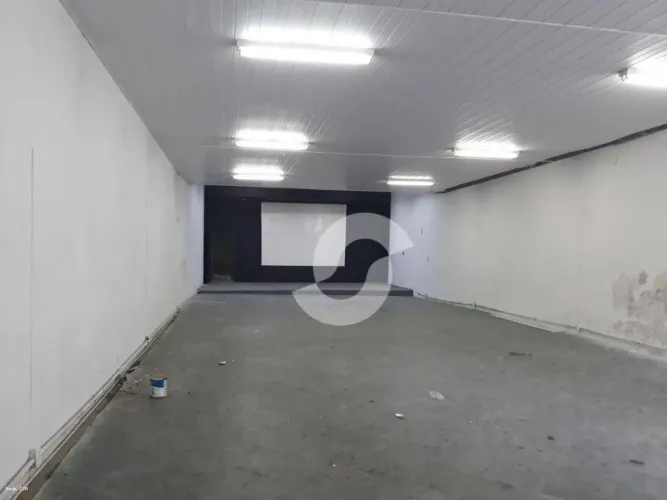 Galpão à venda, 400 m² por R$ 800.000,00 - Santa Rosa - Niterói/RJ