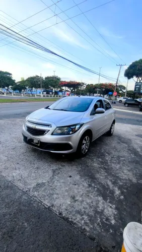 Chevrolet Onix Hatch LT 1.4 8V Flex Power Mec. 4P 2013