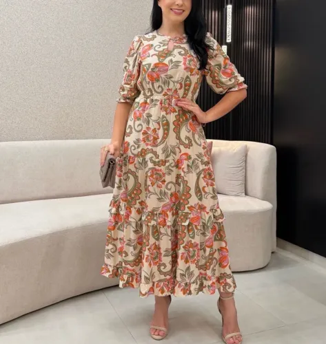 Vestido mídi estampado floral verde Viscolinho acinturado
