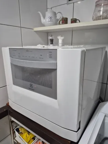 Lava Louças Electrolux LE06A